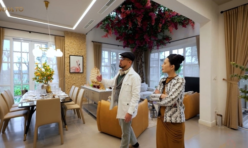 Theo chân “ông trùm review” Nhà To Hoàng Đức ghé thăm nơi ở của người giàu Nghệ An