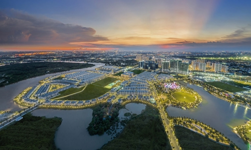 Người nước ngoài “mê” không gian sống tại khu Đông TP.HCM