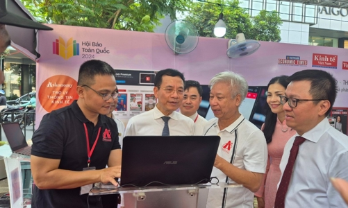 Không có độ trễ, “trợ lý thông tin kinh tế” Askonomy mang đến cách đọc báo hoàn toàn mới