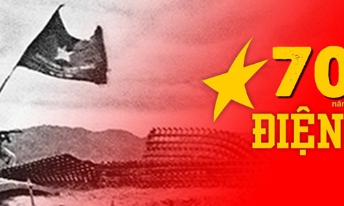 21 loạt pháo và 9 trực thăng bay chào mừng tại Lễ kỷ niệm 70 năm Chiến thắng Điện Biên Phủ 