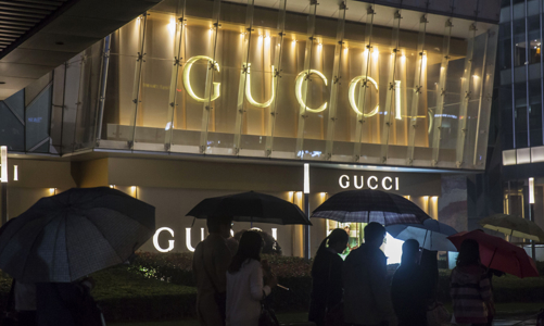 Gucci và các thương hiệu xa xỉ khác “ngấm đòn” kinh tế Trung Quốc giảm tốc
