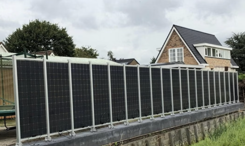 Thế giới thừa mứa tấm pin mặt trời vì Trung Quốc sản xuất ồ ạt