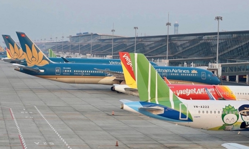 Cao điểm hè dự kiến thiếu hụt 24-26 tàu bay, giá thuê đắt đỏ