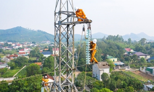 Đảm bảo cung ứng điện trong các tháng cao điểm mùa khô