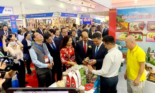  VIETNAM EXPO 2024: International Partners and Local Brands Converge for Growth