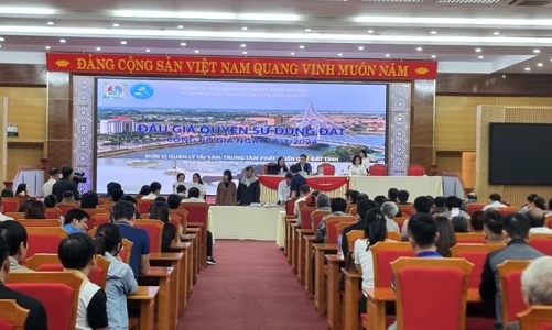 Quảng Trị thu về trên 108 tỷ đồng từ đấu giá quyền sử dụng đất