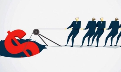 Nhà đầu tư cá nhân bắt đáy hơn 800 tỷ đồng, gom toàn bất động sản