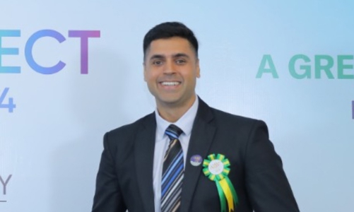 Áp dụng công nghệ mới như AI và du lịch bền vững đang trở thành các xu hướng lớn trong ngành du lịch