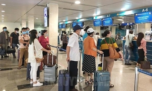 Quảng Trị công khai danh tính nhiều giám đốc doanh nghiệp bị tạm hoãn xuất cảnh