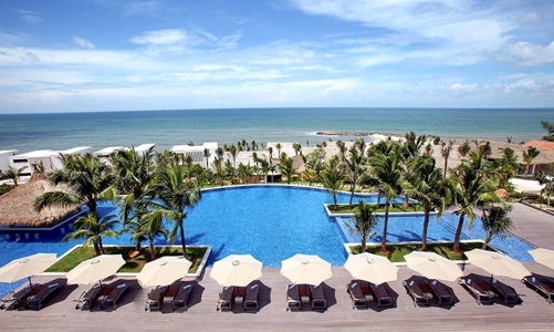 Khách sạn vẫn ngóng khách