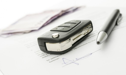 Mua ô tô cũ giá rẻ, người mua cần tỉnh táo