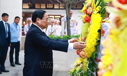 Lãnh đạo Đảng, Nhà nước tri ân các Anh hùng liệt sĩ tại Chiến trường Điện Biên Phủ