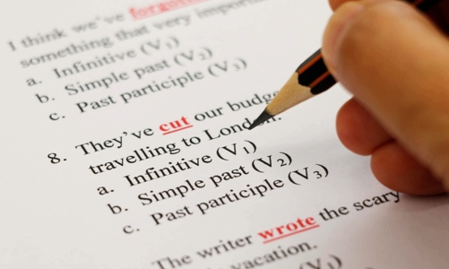 90.481 chứng chỉ IELTS và Aptis bị cấp sai quy định