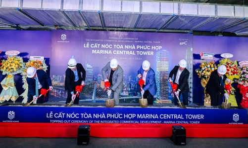 Masterise Homes chính thức cất nóc Marina Central Tower 