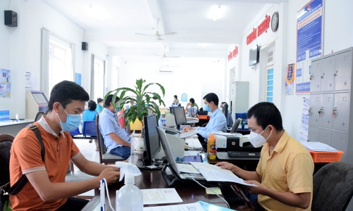 TP.HCM sẽ kiểm tra đột xuất bộ phận tiếp nhận thủ tục hành chính