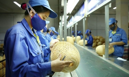 Việc mua được nhà riêng đối với công nhân là vô cùng khó khăn 