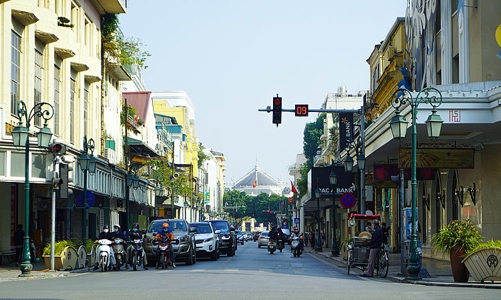 Bất ngờ với giá nhà mặt phố Hà Nội trong quý 1/2024