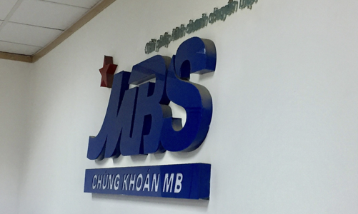 MBS phát hành 109 triệu cổ phiếu giá rẻ bằng 1/3 trên sàn, được tự do chuyển nhượng ngay