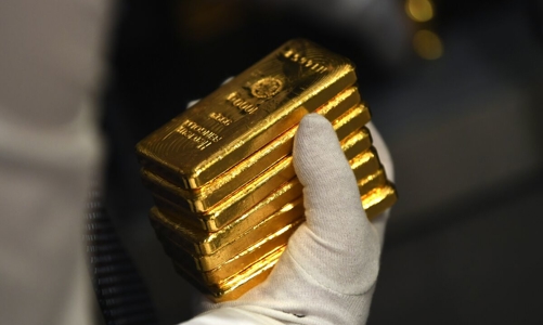 Giá vàng thế giới lập kỷ lục mới sau tin Trung Đông, trong nước “rón rén” tăng theo