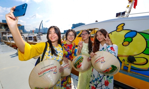 Đưa du lịch đường thủy đến gần hơn với du khách nội địa