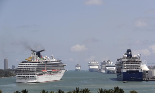 Mặt trái của du lịch tàu biển