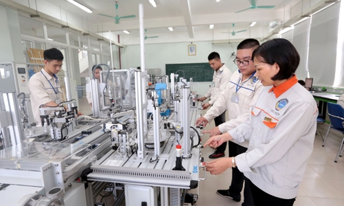 Nhiều quan điểm trái chiều về quy định ưu tiên lao động có chứng chỉ kỹ năng nghề  