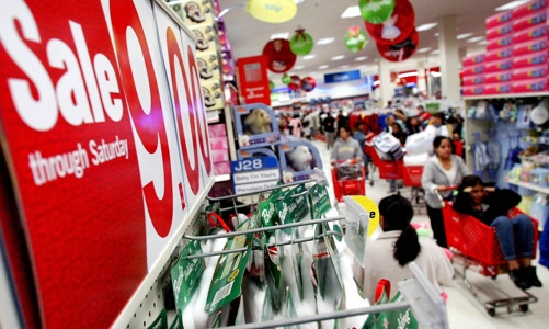 Các “ông lớn” bán lẻ trong cuộc đua hạ giá