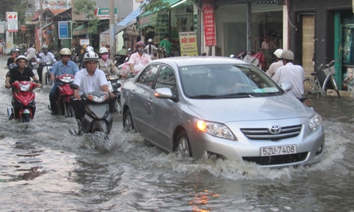 TP.HCM làm thế nào để giải quyết bài toán “hễ mưa là ngập”?