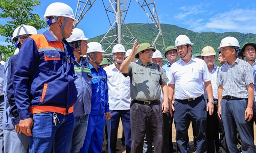 Thủ tướng yêu cầu gấp rút hoàn thành các công trình điện trọng điểm