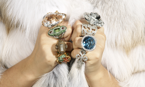 “Nóng” cuộc đua quản lý gia sản cho giới siêu giàu