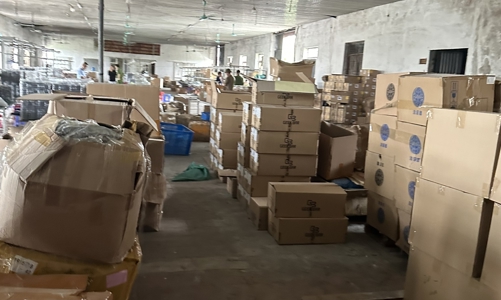 Kỷ lục mới về ngăn chặn thuốc lá điện tử nhập lậu