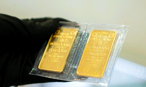 Đằng sau những cơn “bão giá vàng”