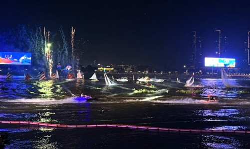 Du lịch TP.HCM thu về 170 triệu USD từ Lễ hội sông nước