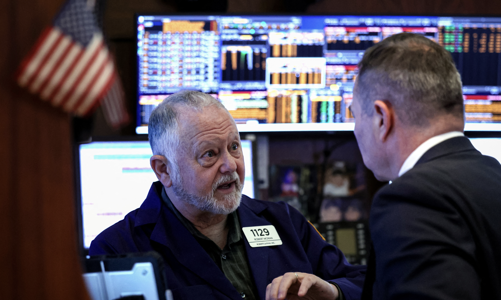 Chứng khoán Mỹ lập kỷ lục mới sau phát biểu của ông Powell, giá dầu giảm liền 3 phiên