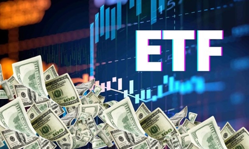 Các quỹ ETF bị rút ròng gấp 10 lần năm 2023