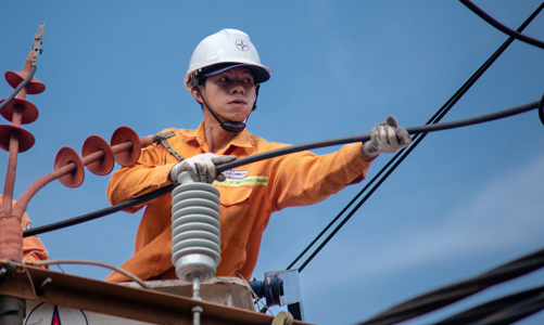 Hàng ngàn doanh nghiệp tại Đà Nẵng cam kết tiết kiệm điện 