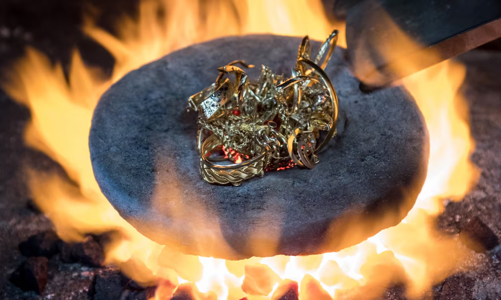 Trang sức “vàng tái chế” có thực sự bền vững?