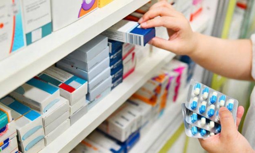 Bộ Y tế nêu hướng khắc phục tình trạng vẫn thiếu thuốc, vật tư y tế 