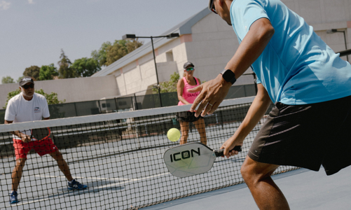 Môn thể thao có tác dụng “kết nối kinh doanh” vượt qua cả golf và tennis