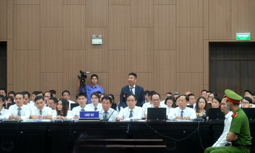 Vụ án Trịnh Văn Quyết: Luật sư đề nghị không xem xét 30.403 nhà đầu tư là bị hại