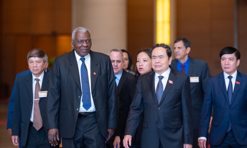 Chủ tịch Quốc hội: Việt Nam luôn duy trì, tiếp nối và phát triển di sản của Tổng Bí thư Nguyễn Phú Trọng trong quan hệ với Cuba