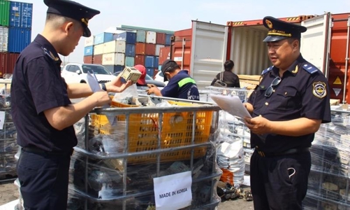 Tờ khai luồng đỏ giảm mạnh, ngành hải quan đạt chỉ tiêu đề ra trong nửa đầu năm