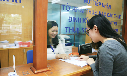 Nỗ lực khai thác “mỏ vàng” thuế thương mại điện tử