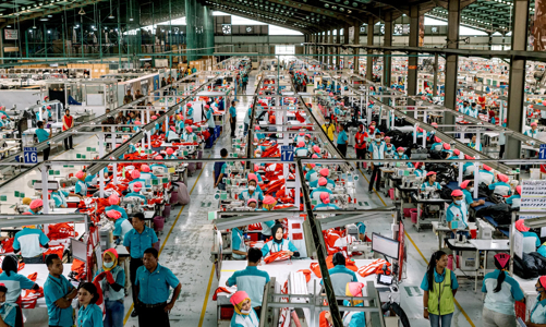 Các nhà cung ứng may mặc sẽ phải chịu thêm chi phí để trở nên bền vững?