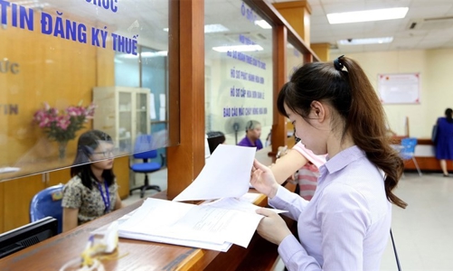 Thu hồi hơn 900 tỷ đồng nhờ tạm hoãn xuất cảnh, nhiều cá nhân ra sân bay mới vỡ lẽ vì nợ thuế