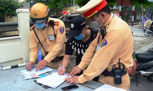 Bộ Công an đề xuất 28 hành vi, nhóm hành vi bị trừ hết điểm của Giấy phép lái xe