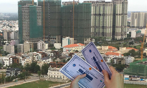 Lãi suất cao ngất nhưng phát hành trái phiếu doanh nghiệp bất động sản vẫn èo uột