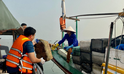 Phát triển kinh tế tuần hoàn bắt đầu từ thu gom tái chế chất thải rắn