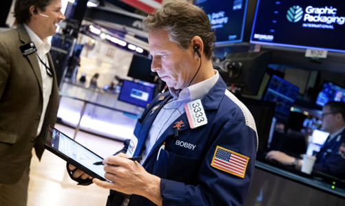 Chứng khoán Mỹ và giá dầu cùng giữ đà hồi phục, đảo ngược đợt bán tháo đầu tuần