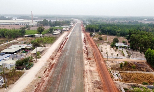 Đồng Nai “sốt ruột” vì mặt bằng 2 dự án giao thông trọng điểm quốc gia